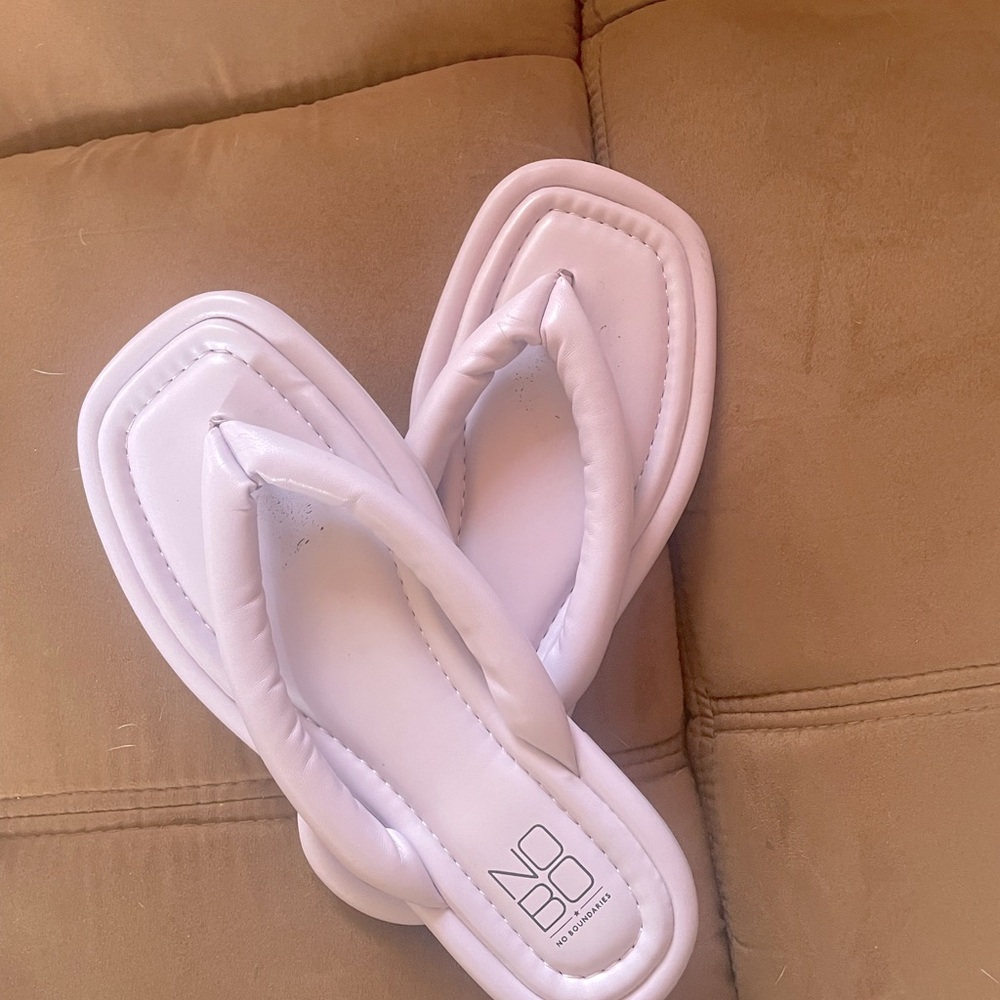 NoBo Cushion Sandals, Size 8, Lavender, Good Condition!
